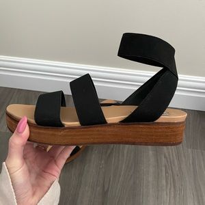 SOLD Steve Madden sandals size 8